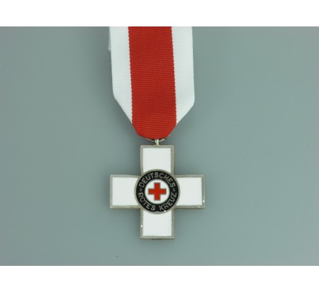 WW2 German RED CROSS badge 1'st class "pin-back" type